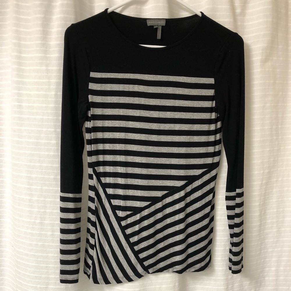 Vince Camuto Top